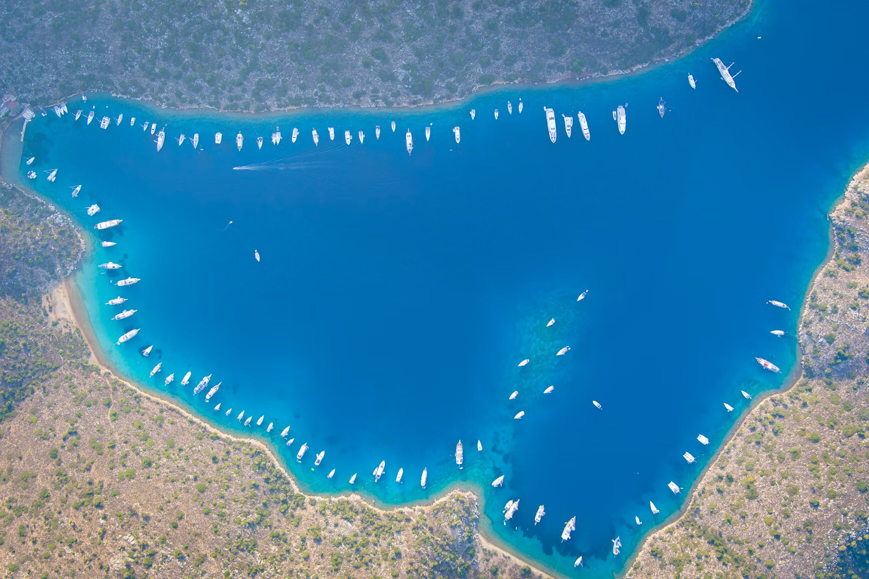 Gulet vs Sailing Yacht: Which Is the Right Choice for Your Dream Charter? - 1