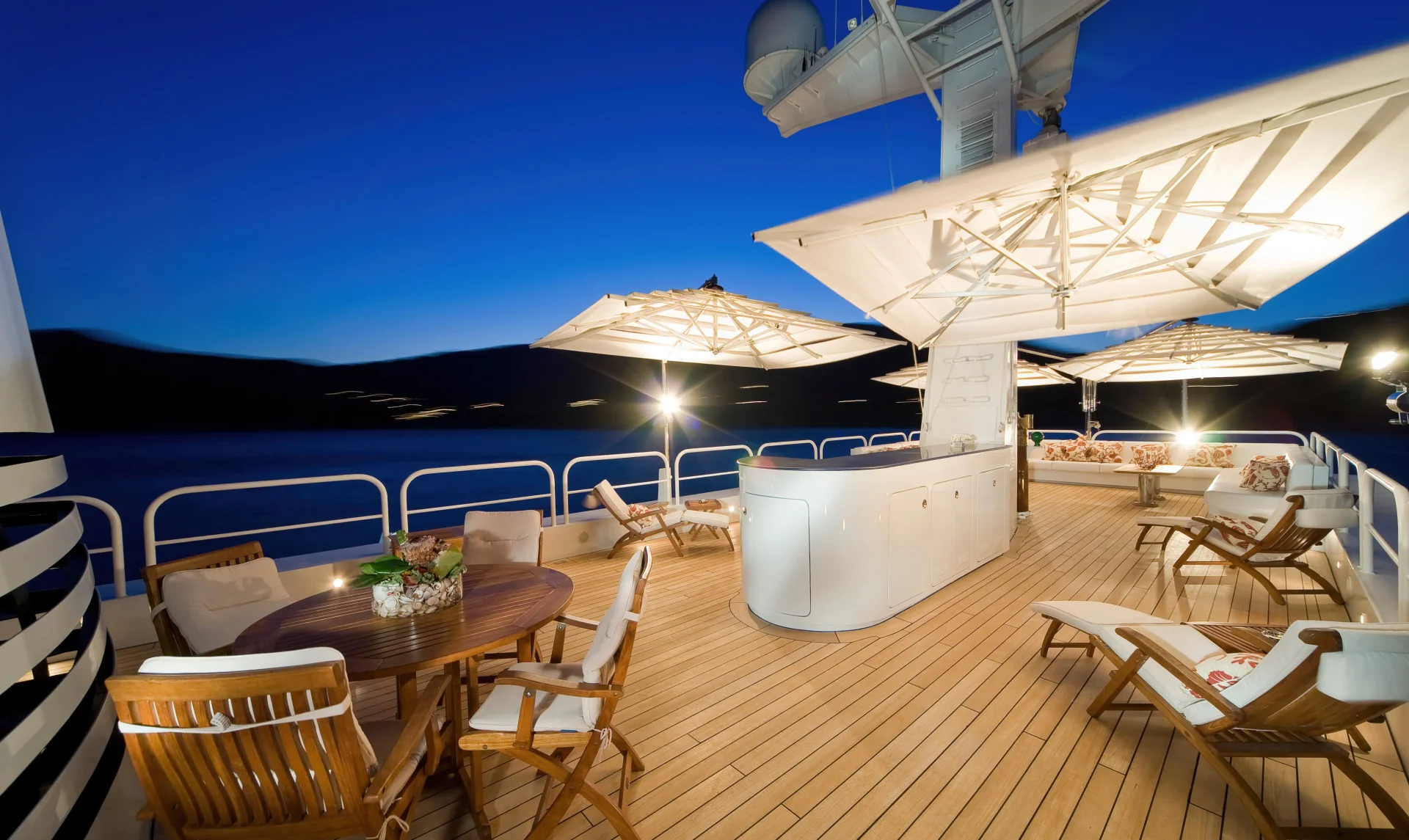 How to Choose Between a Gulet and Yacht Charter | Guletbroker 3