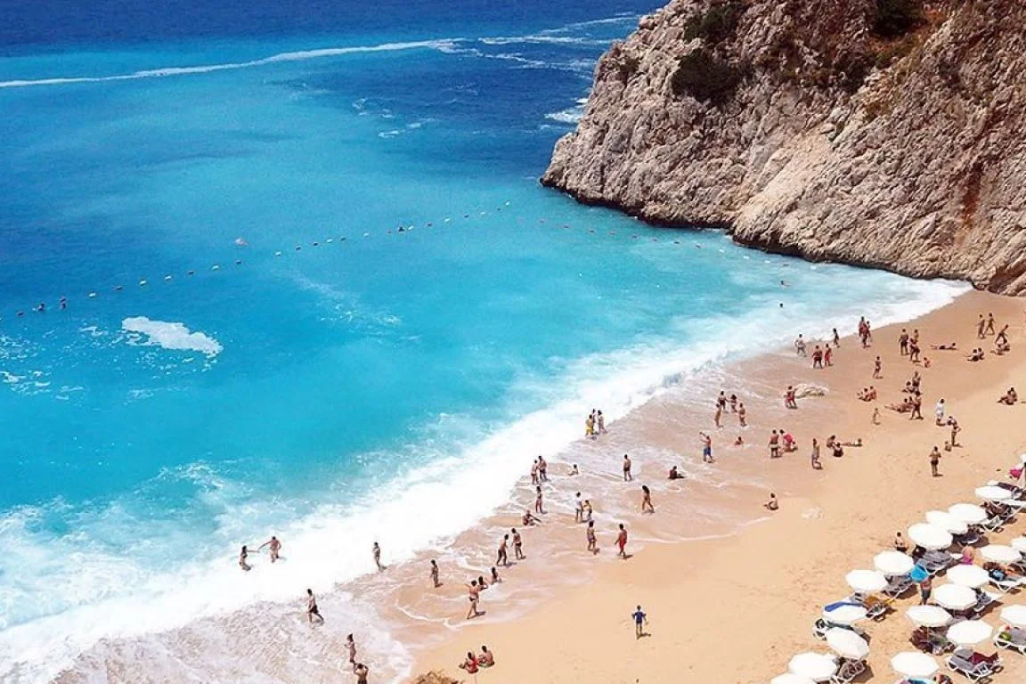 Best Time for a Gulet Charter in Turkey: 2027 Season Guide - 4